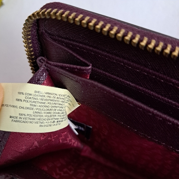 Kate Spade Burgundy Leather Neda Zip Around Wallet - Picture 8 of 11
